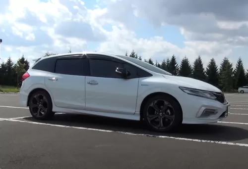 ����� JADE RS