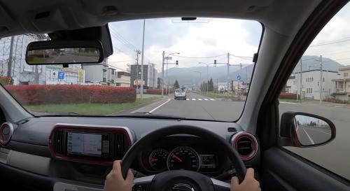 DAIHATSU BOON 2018, STYLE "SAⅢ" 1.0L 4WD. Тест-драйв по городу.